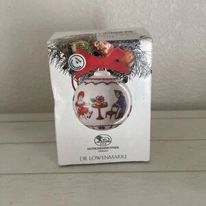Hutschenreuther Germany Christmas Ball 1995 Doll’s Kitchen Ole Winter Ornament